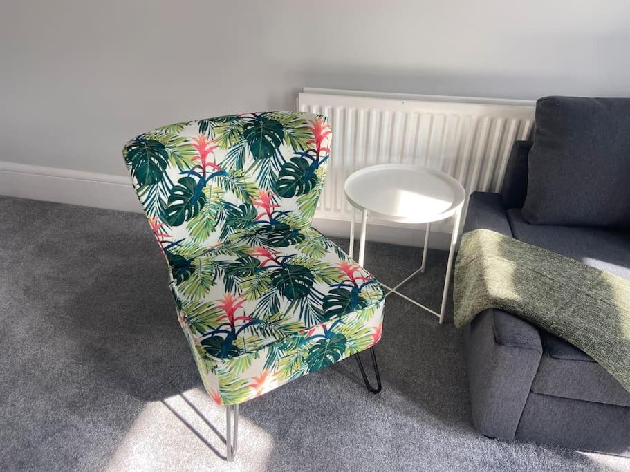 Large Boutique Self Catering Southsea Holiday Flat 朴次茅斯 外观 照片